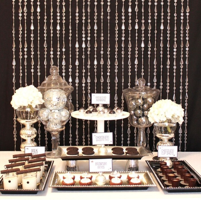 Living room buffet table decor