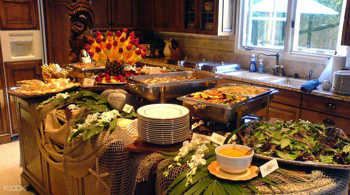 Buffet hawaiian ideas luau party table food decorating hawaii decorations theme decor tiki decoration fiesta aloha tropical tables graduation tablescape