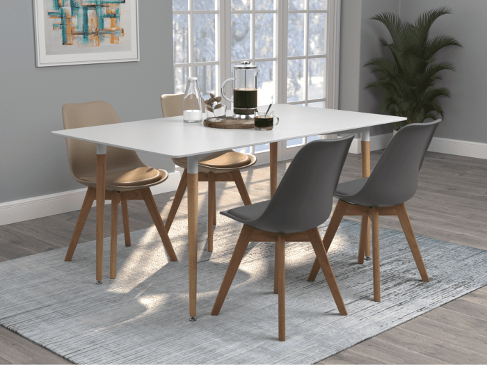 Contemporary dining table decor