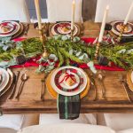 Christmas round table decor