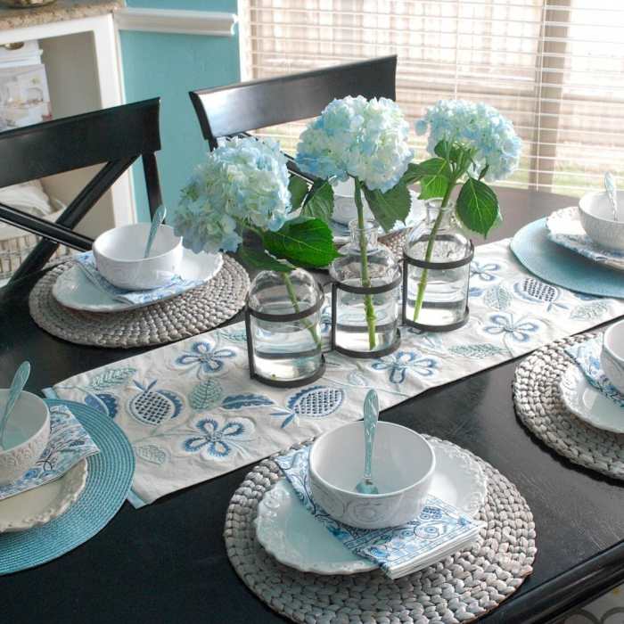 Blue table decor ideas